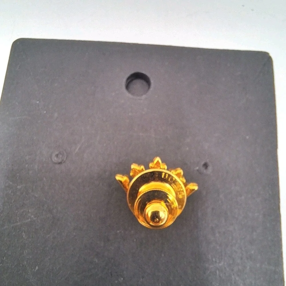 Crown Tie Tack Lapel Pin Small Rhinestone Gold Tone Collectable Vintage